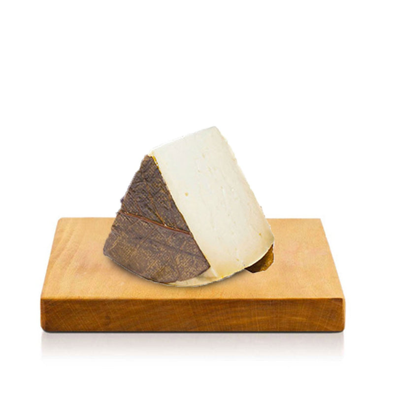 Perenzin Caciotta Walnut Leaves Paste Cheese